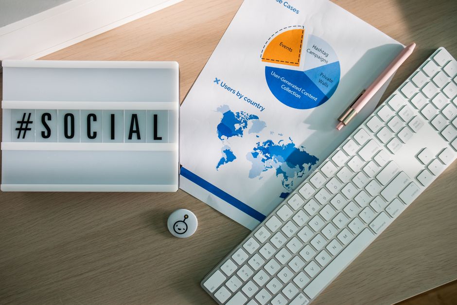 pexels-photo-15595050 ROI en marketing digital : comment mesurer l'impact de vos posts